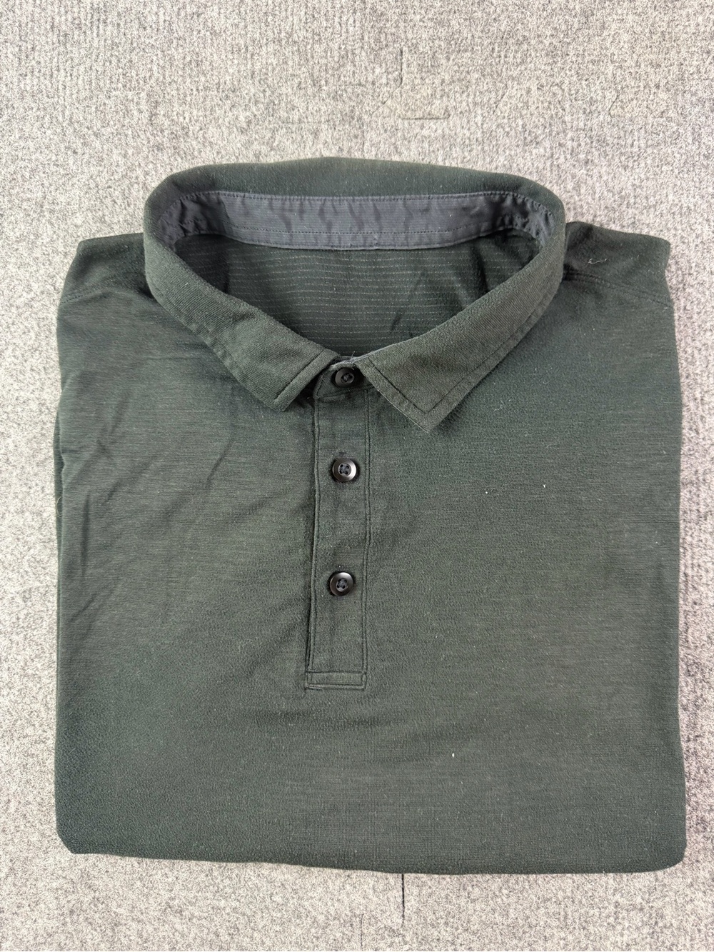 Lululemon  Metal Vent Mens Short Sleeve Polo Shirt Size L Black